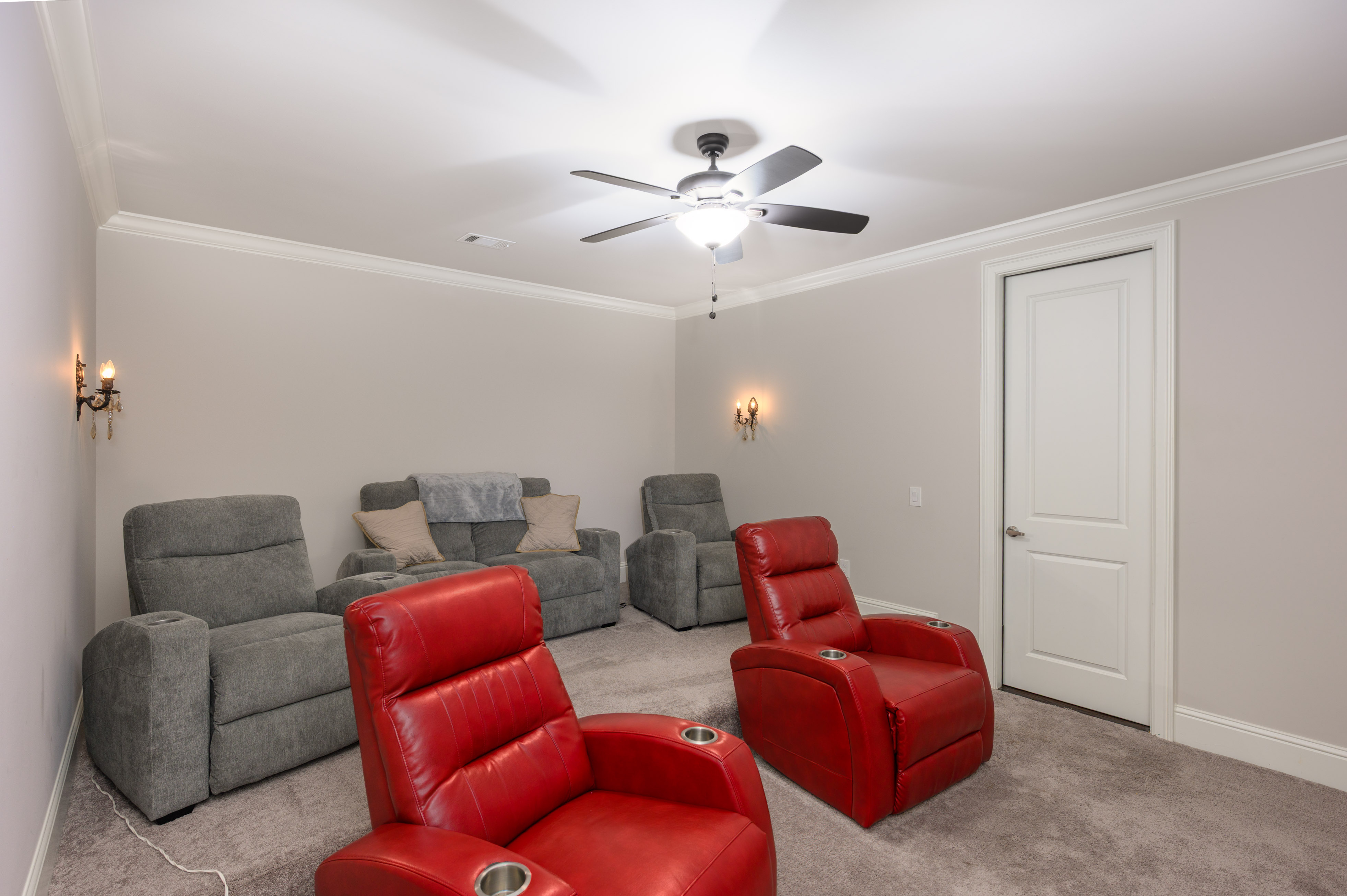 2711 Linger Longer Drive image 32